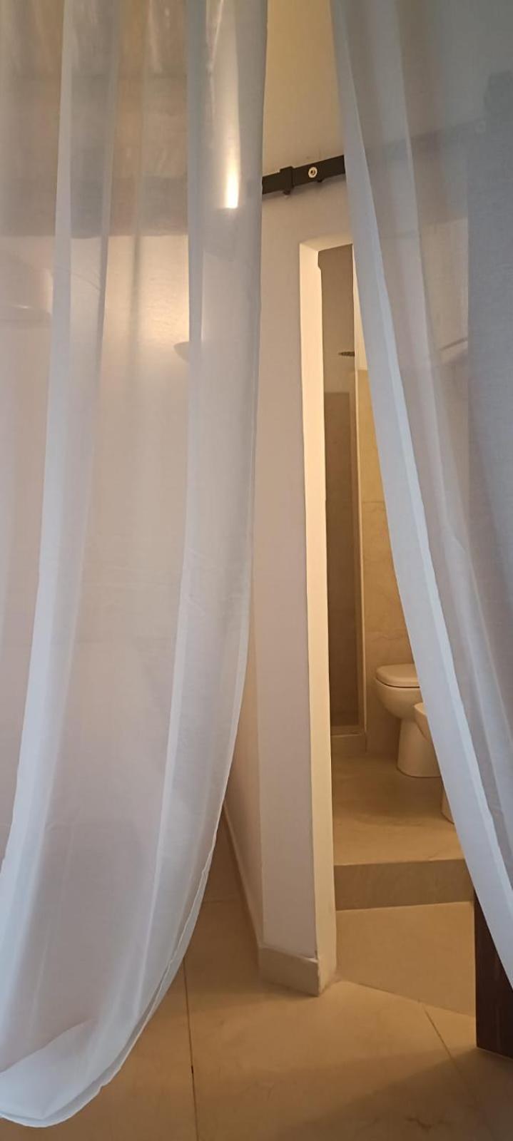 Ai 13 Gradoni Di Chiaia Bed & Breakfast Napoli Dış mekan fotoğraf