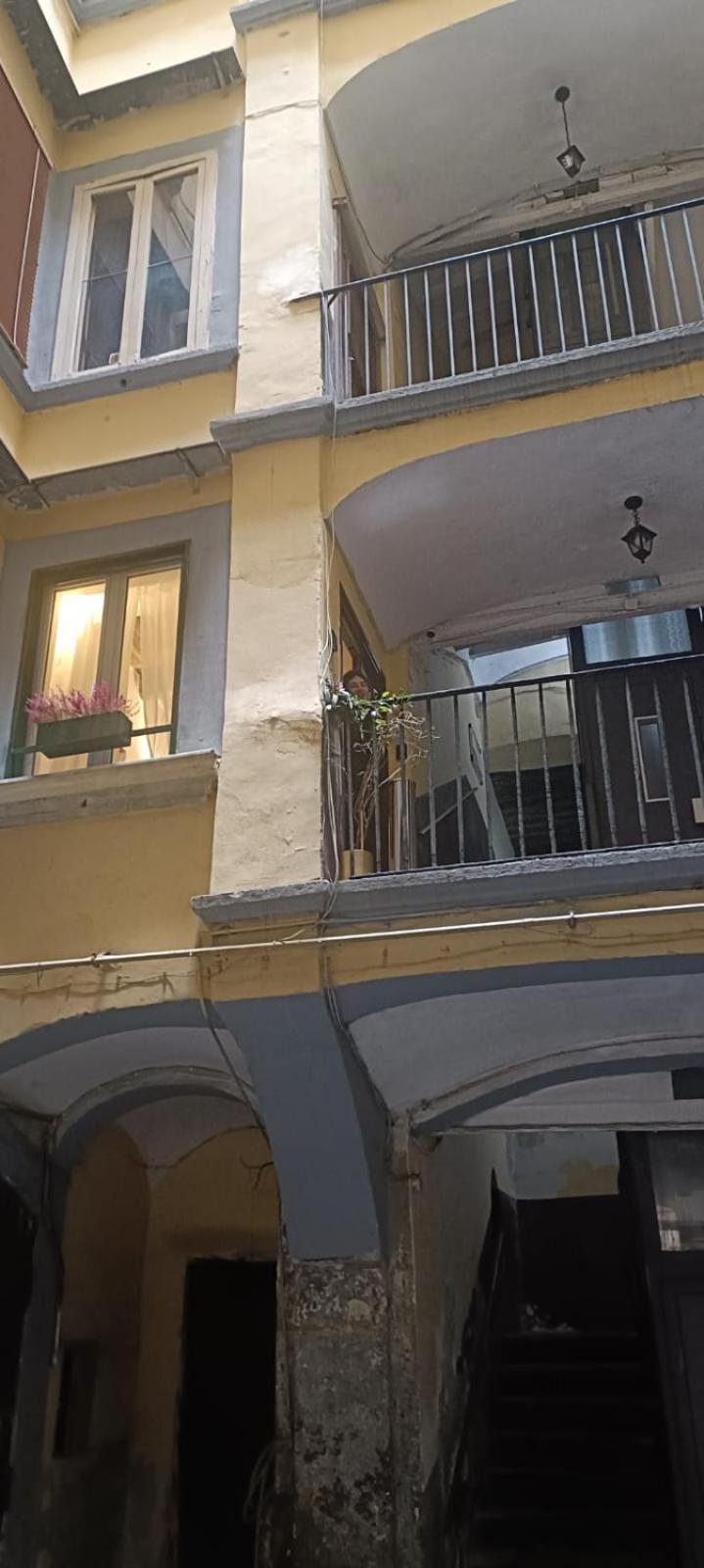 Ai 13 Gradoni Di Chiaia Bed & Breakfast Napoli Dış mekan fotoğraf